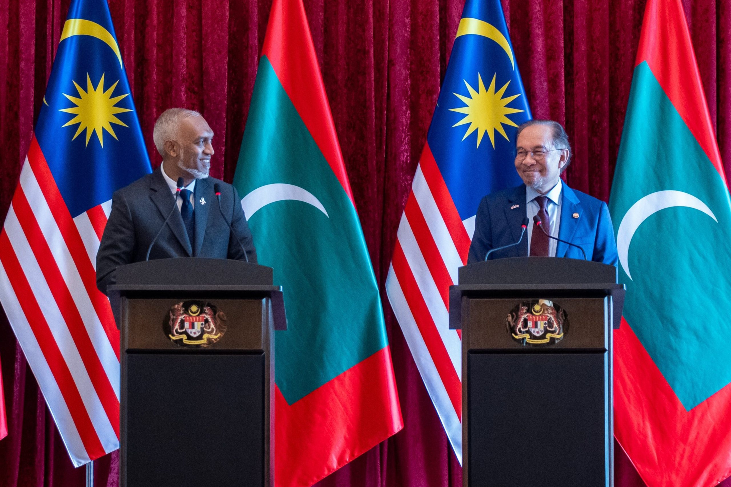 Bound by Faith and Friendship: Prez. Muizzu and PM Anwar Pledge a New Era of Maldives-Malaysia Cooperation