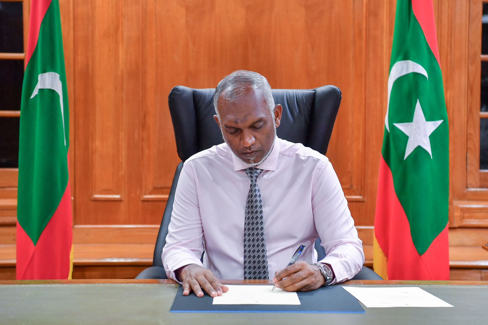 President Muizzu Ratifies Amendment to Cut Costly Mid-Term Elections
