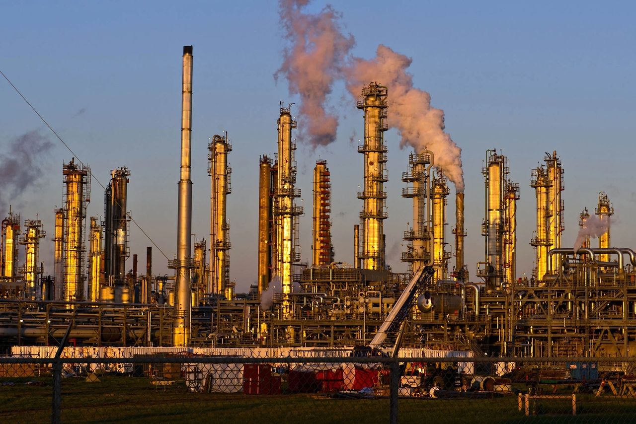 Oil Prices Surge Amid Israel–Iran Strikes: What It Means for the Maldives