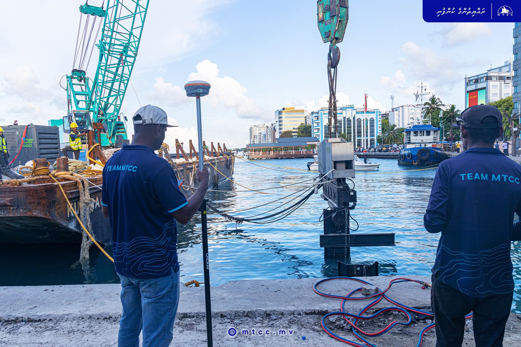 MTCC begins sheet piling for Boduthakurufaanu Magu expansion