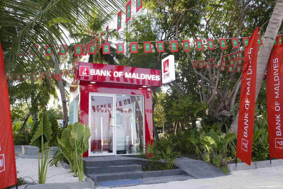 Bank of Maldives expands ATM network in Vaavu Atoll with Fulidhoo and Thinadhoo launch