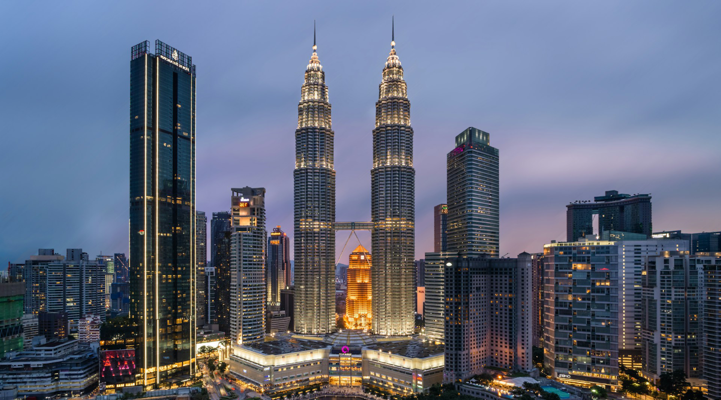 Swipe Your BML VISA, Win a Family Trip to Malaysia