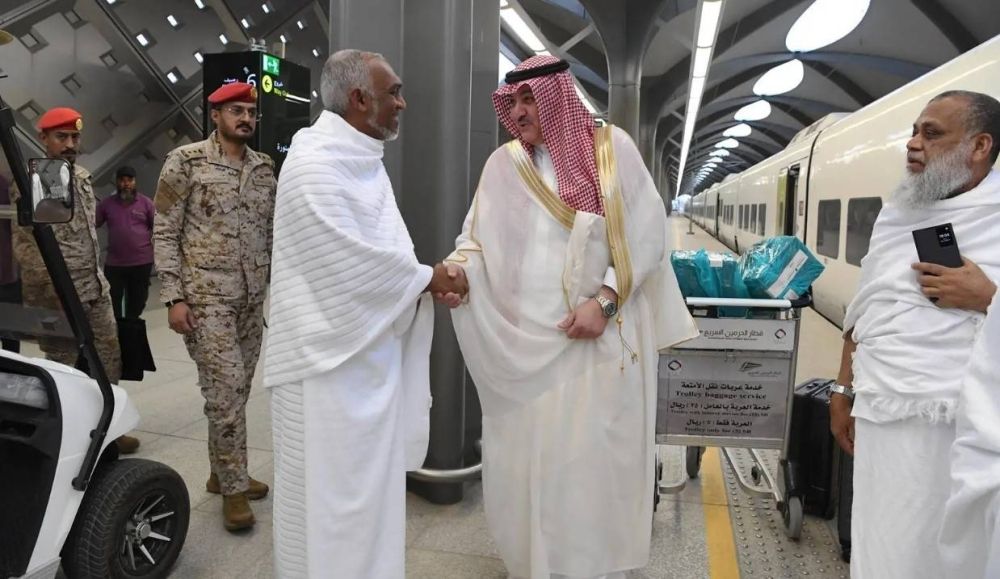 President Muizzu Departs Medina for Mecca to Perform Hajj