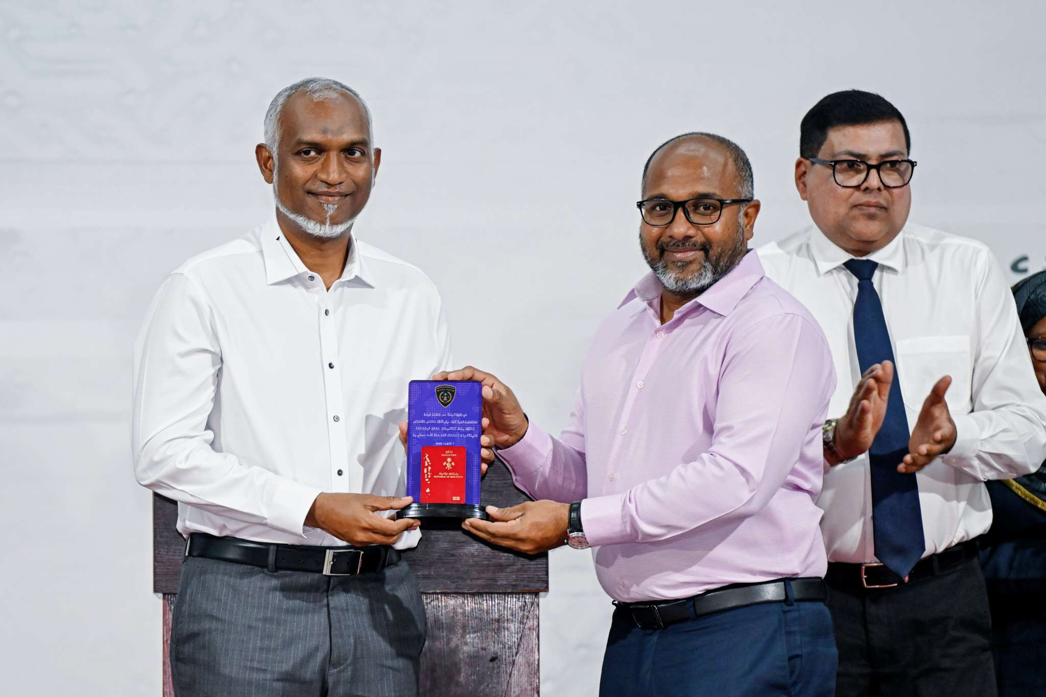 President Muizzu’s Pledge Fulfilled: All Atolls Now Equipped with Passport and ID Services