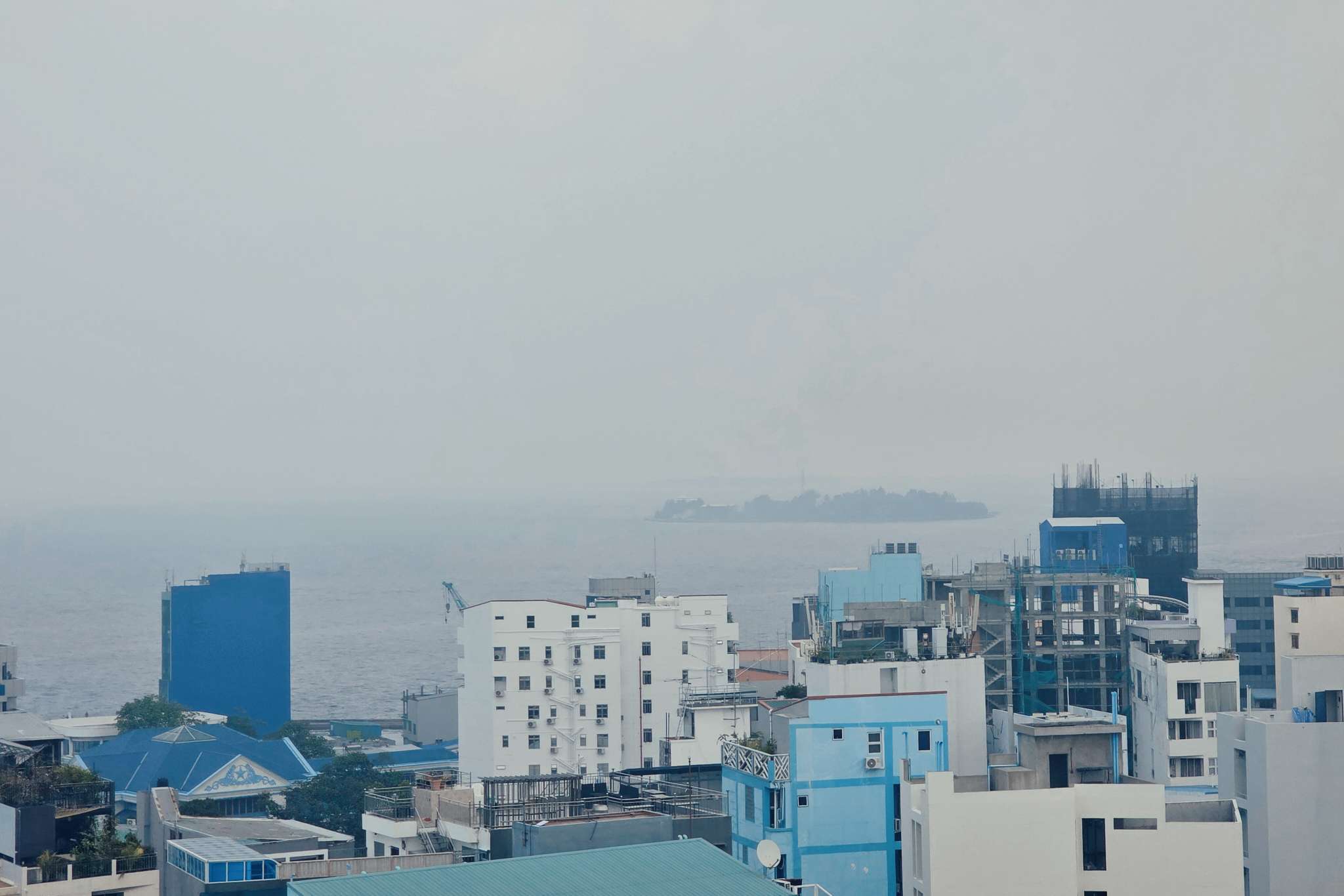 From North to South, Maldives Sees Sharp Deterioration in Air Quality