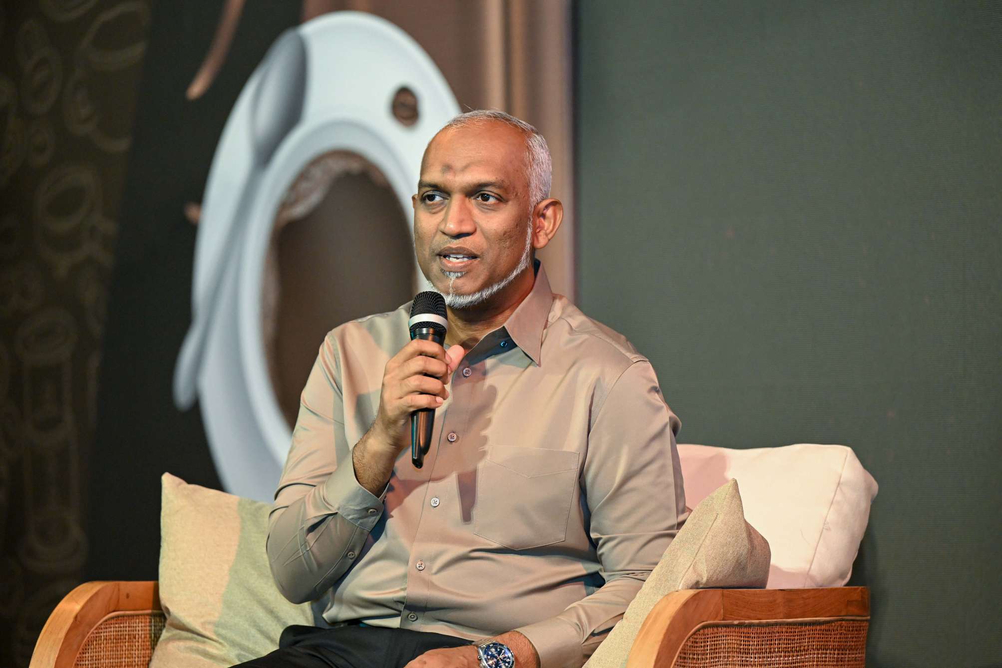 President Muizzu proposes reserved seats for youth and women in Majlis