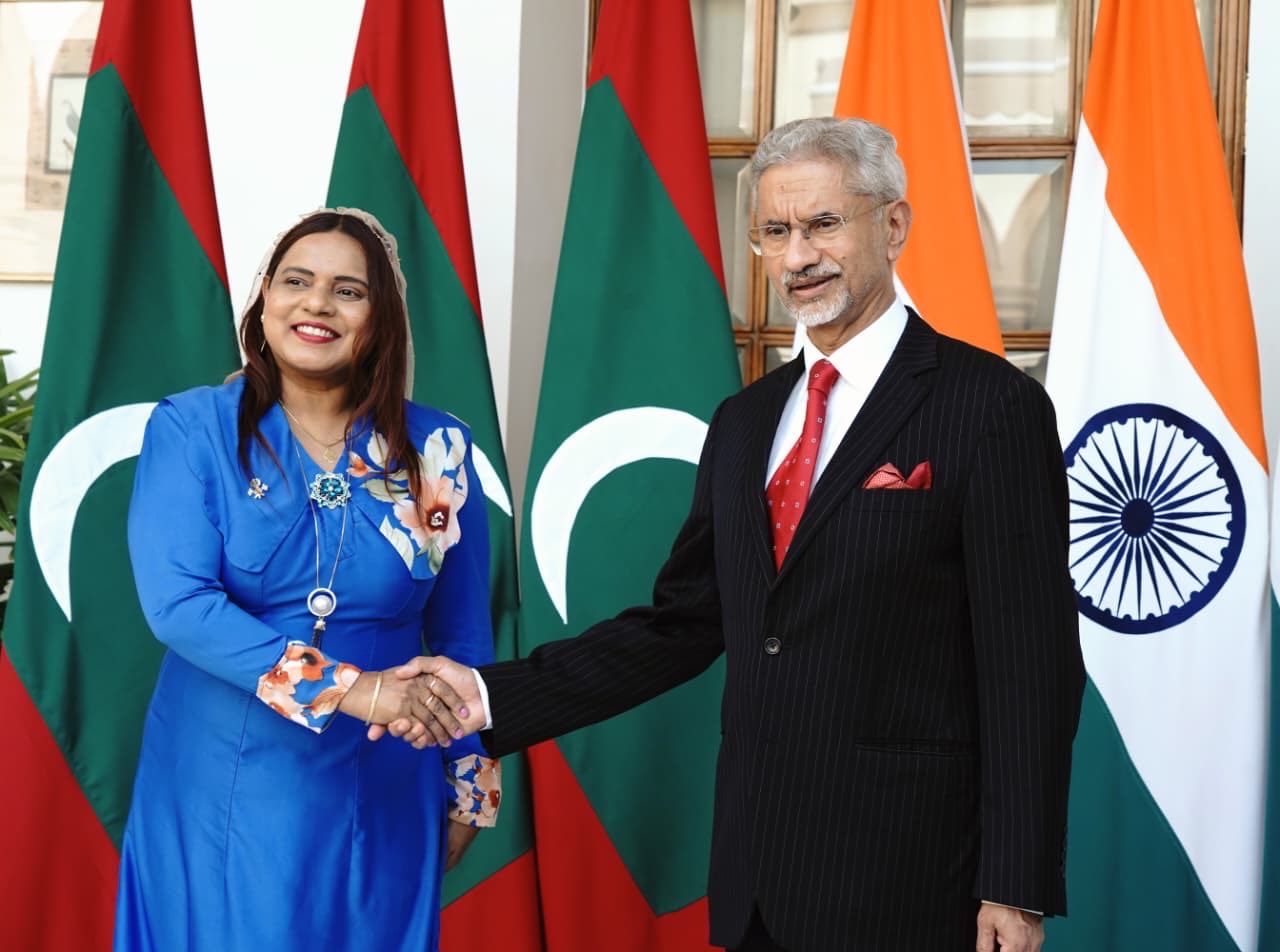Jaishankar Meets Maldivian Foreign Minister on Official India Visit
