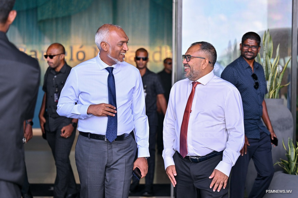 President Muizzu accepts Zameer’s resignation, government operations continue uninterrupted